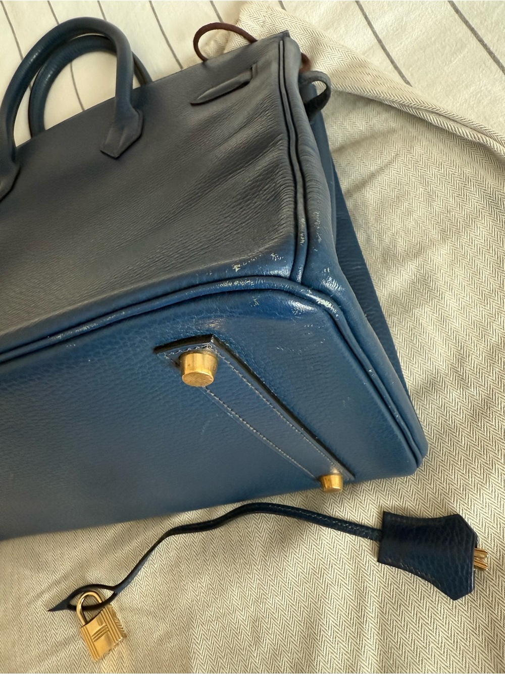 Hemes Birkin 35 Ardennes F square in Cobalt Blue  with Gold Hardware - Picture 12 of 14